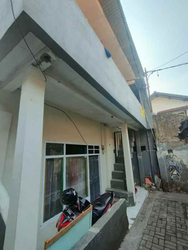 dijual kost kec cimahi tengah