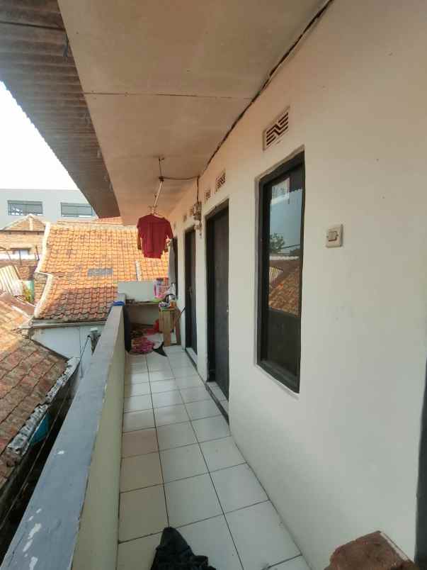 dijual kost kec cimahi tengah