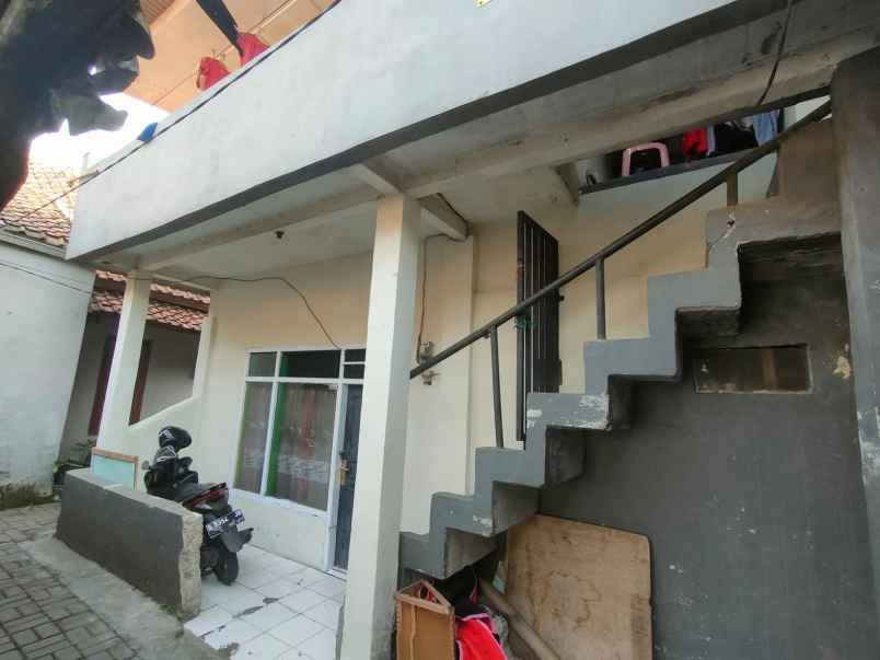 dijual kost kec cimahi tengah