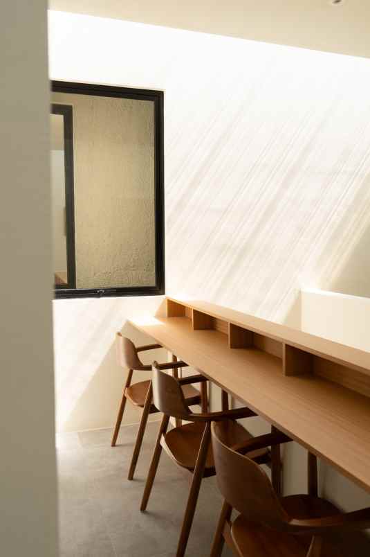 dijual kost maguwoharjo depok kab