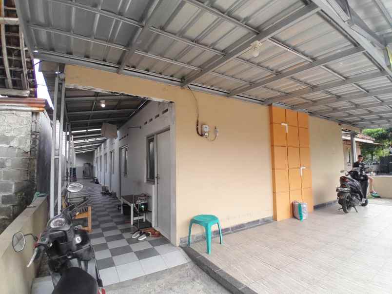 dijual kost purwomartani kec kalasan