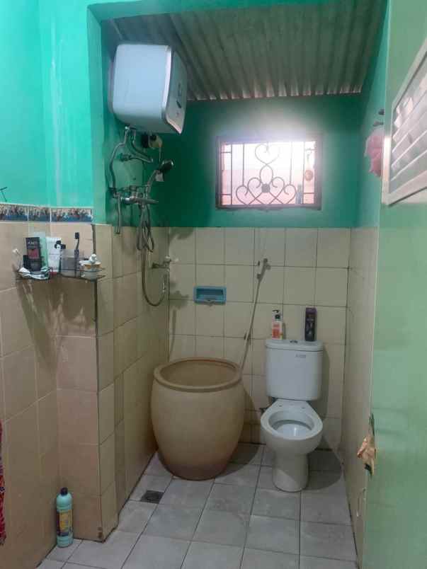 dijual kost sirnagalih kec tamansari