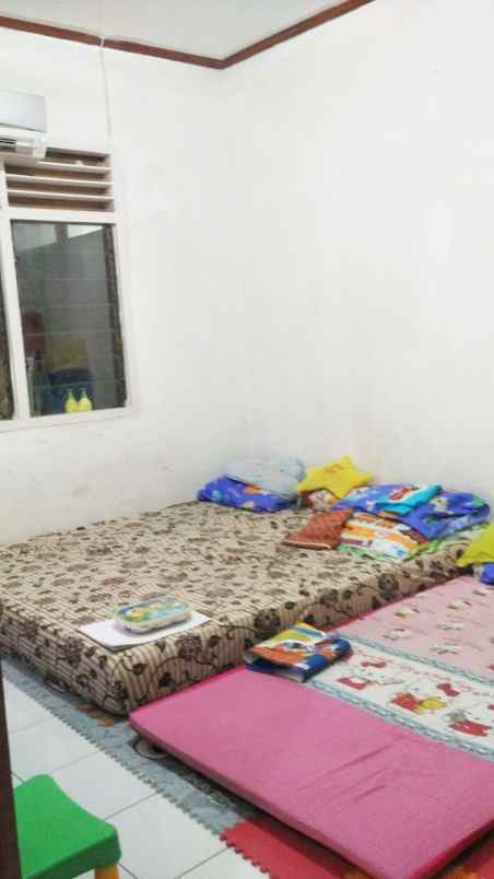 dijual kost tomang jakarta barat