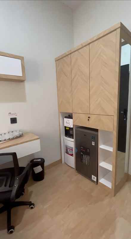 dijual kost ui kukusan beji