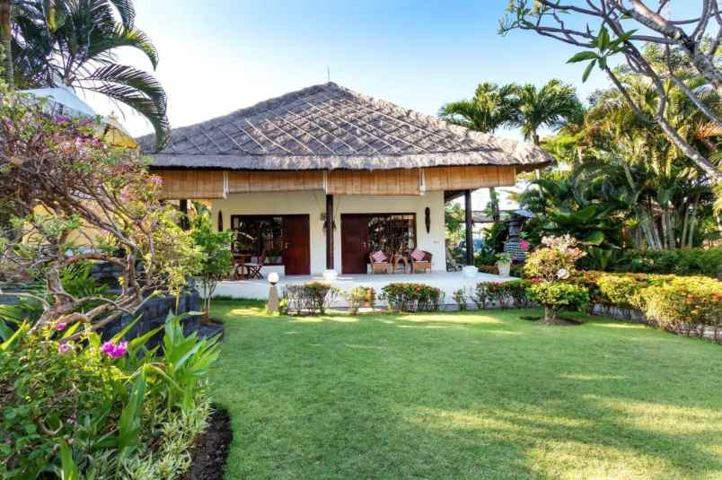 dijual luxury beach villa lokasi buleleng