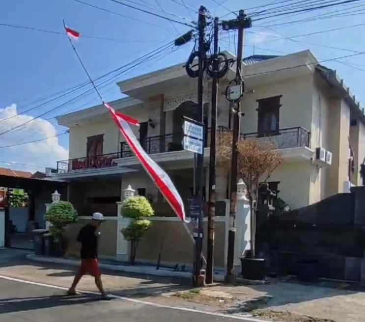 dijual reddoorz 2 lantai banyumanik semarang