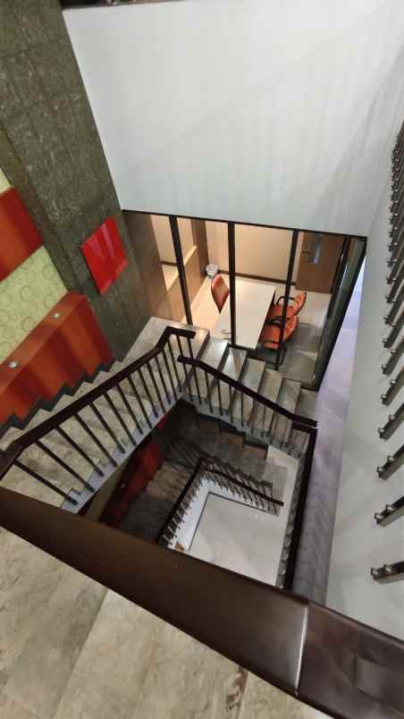 dijual ruko gudang kantor burangrang