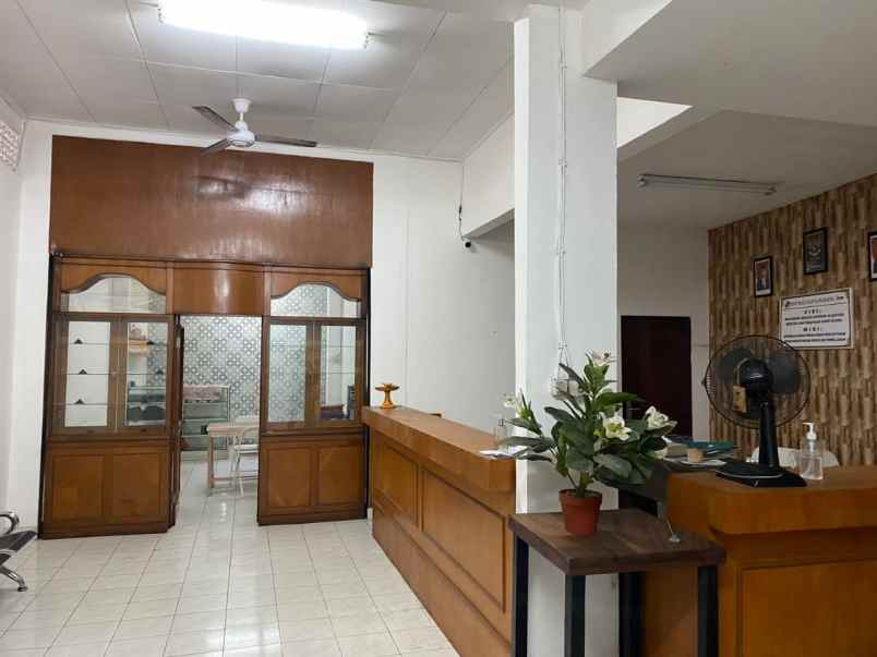 dijual ruko gudang kantor jl wr supratman