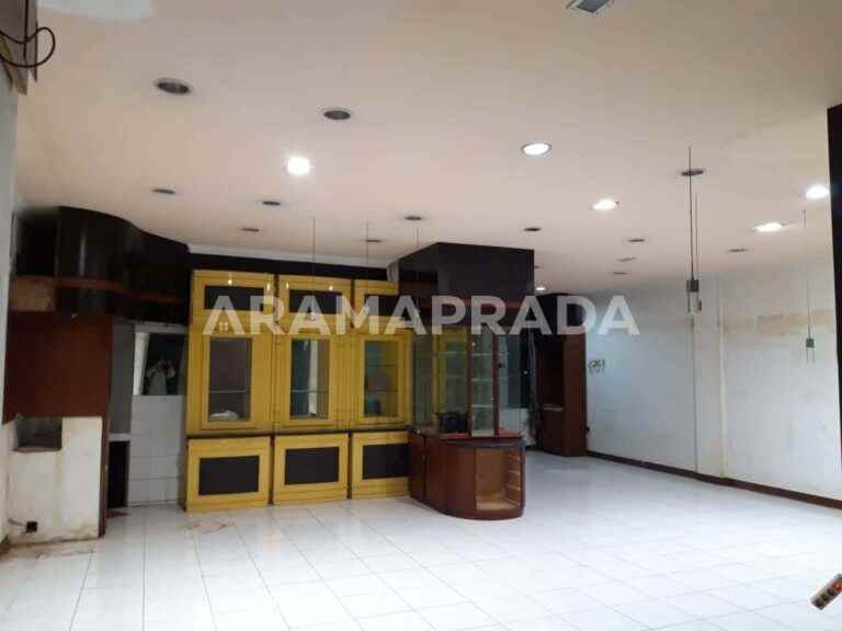 dijual ruko gudang kantor legian