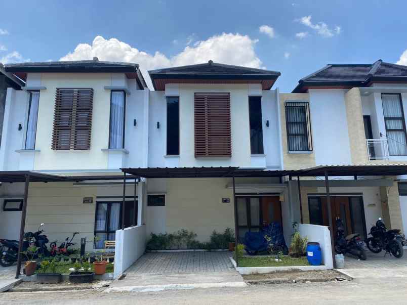 dijual rumah 0882001279614