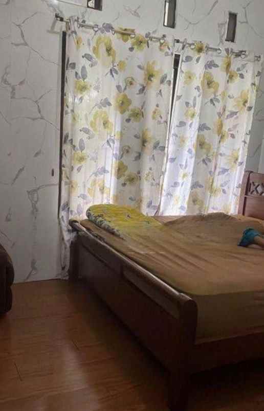 dijual rumah 48 jln jatiwaringin raya