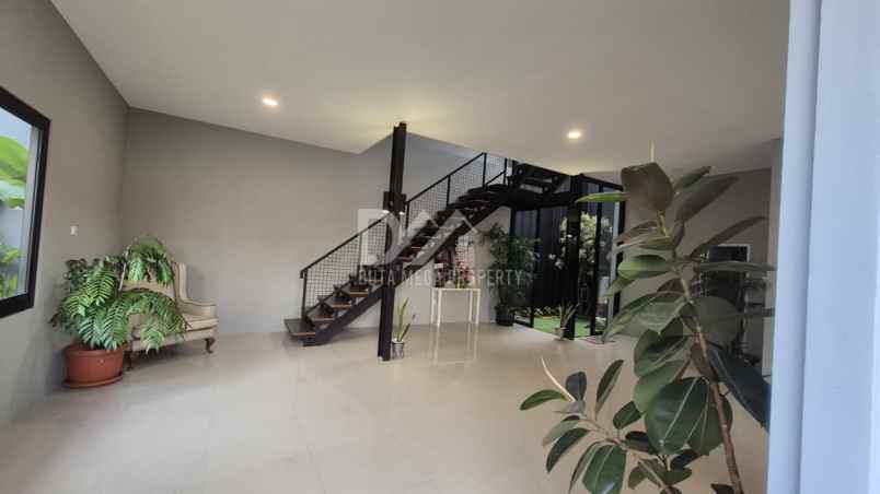 dijual rumah ala villa di ciater bsd city