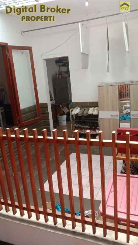 dijual rumah antapani