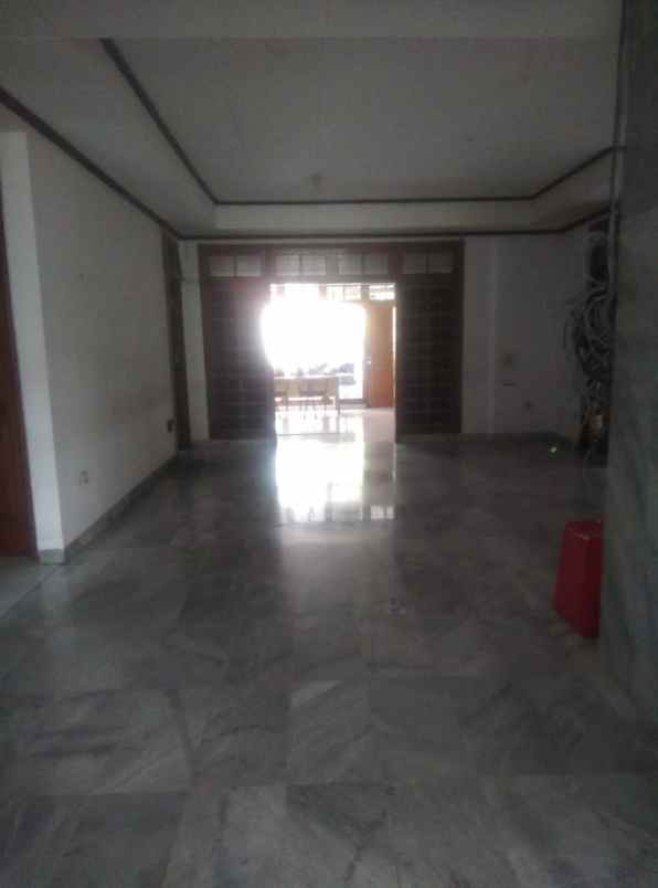 dijual rumah babakan jeruk pasteur