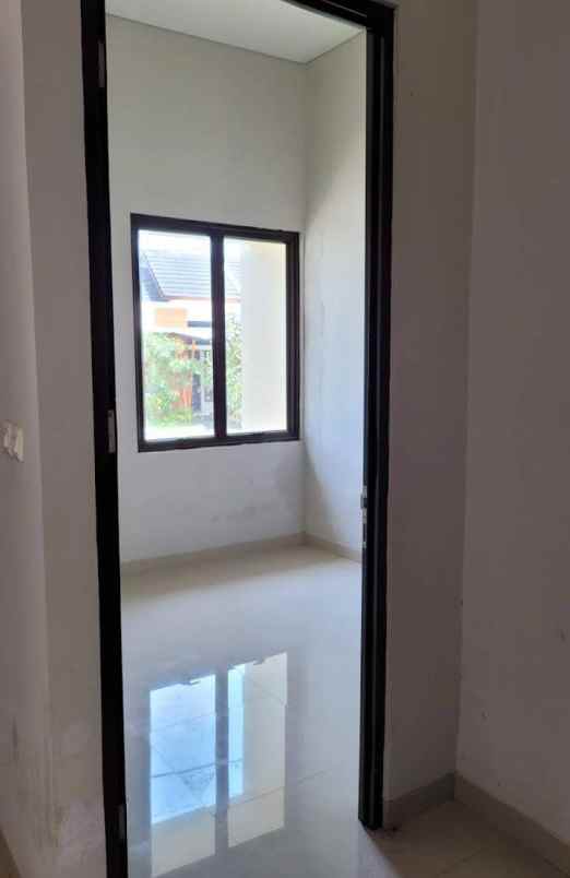 dijual rumah bali resort bogor jln