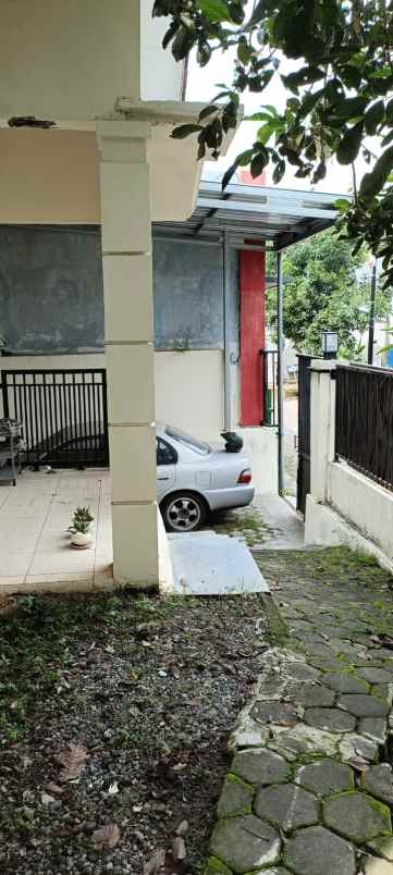 dijual rumah banyumanik