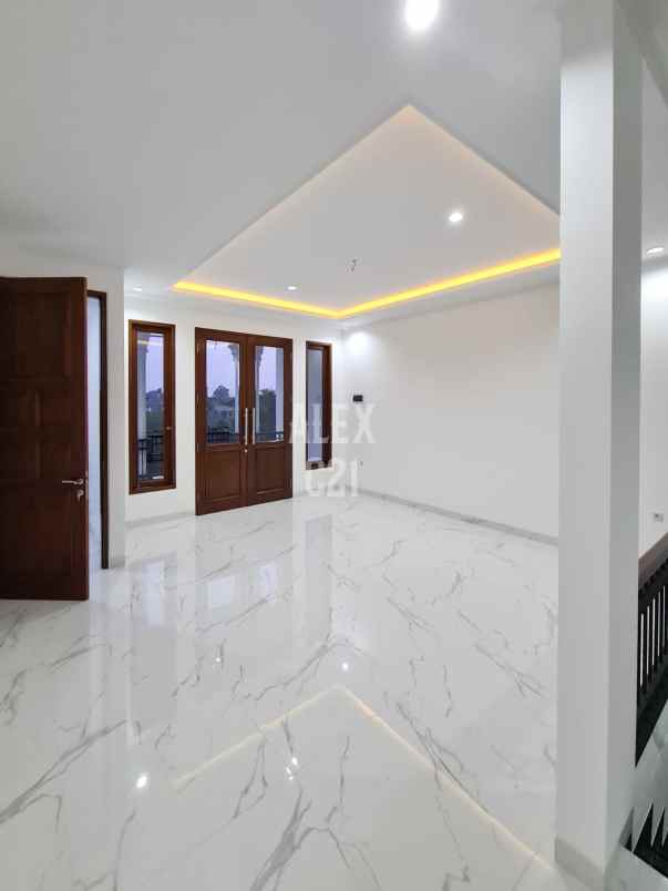 dijual rumah baru ciledug tangerang kota