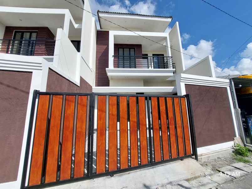 dijual rumah baru medokan ayu gununganyar surabaya