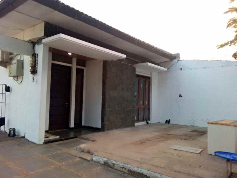 dijual rumah batununggal mulia