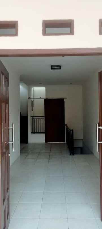 dijual rumah bintaro