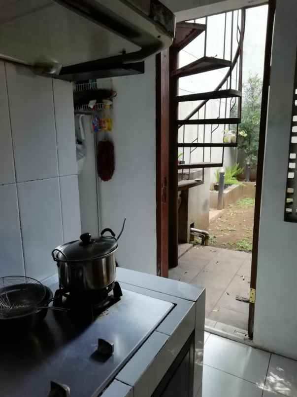 dijual rumah boemi sambara babakan loa