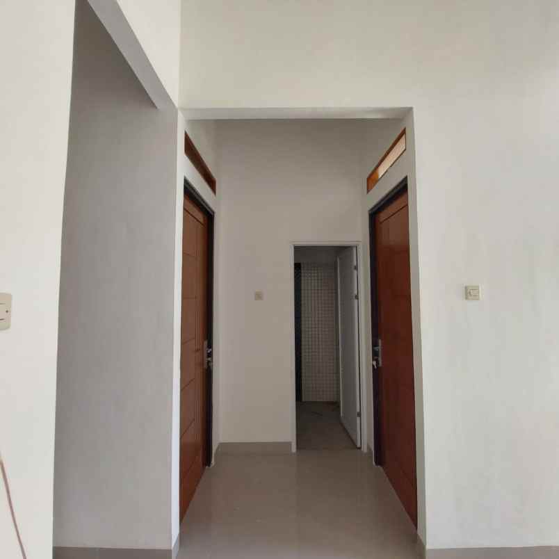 dijual rumah bojongsari depok