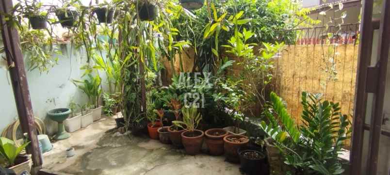 dijual rumah bu utan kayu matraman jakarta timur