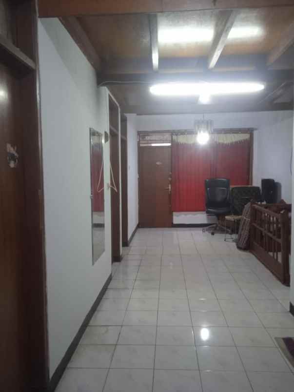 dijual rumah buahbatu