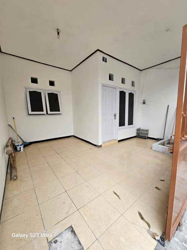 dijual rumah bulak rukem