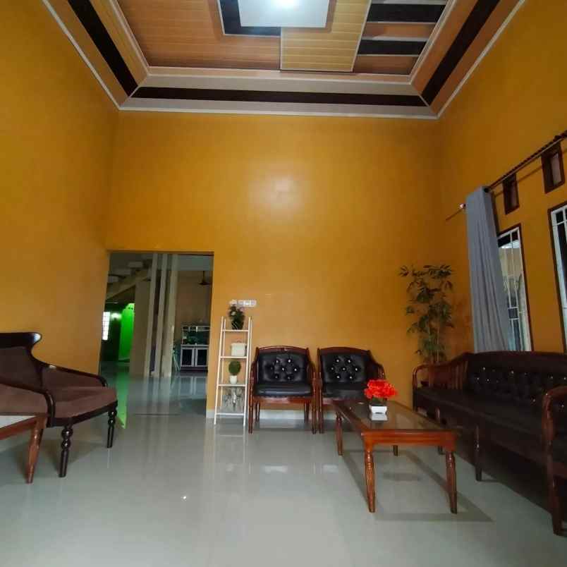 dijual rumah bulatan mewah area panam pekanbaru