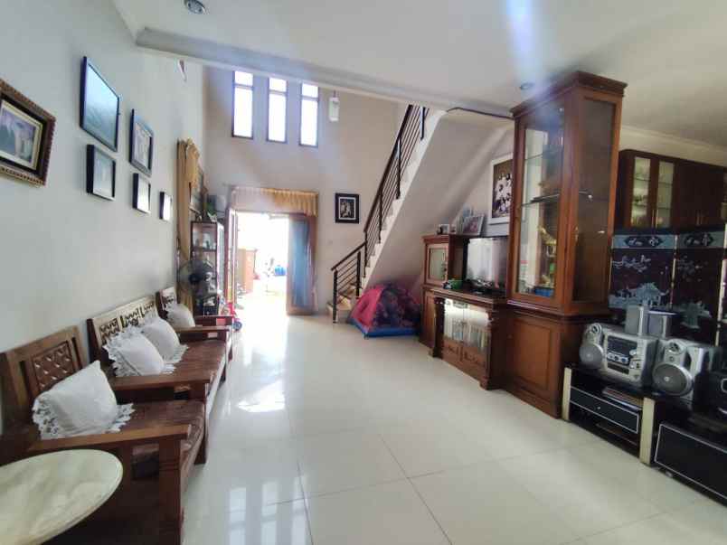 dijual rumah bumi panyawangan cileunyi