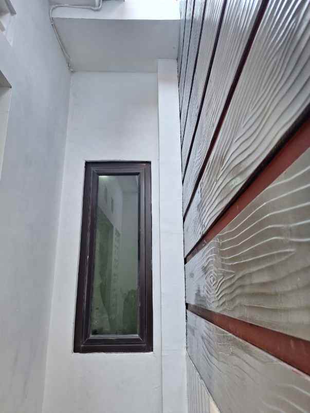 dijual rumah bumi rinjani mustikajaya