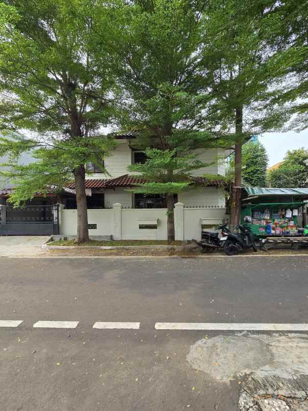 dijual rumah cempaka putih timur jakpus