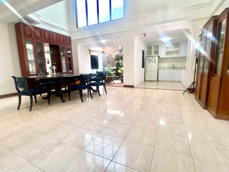 dijual rumah cibubur ciracas jakarta timur