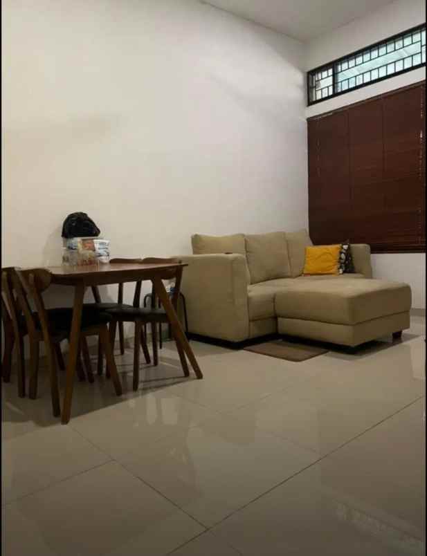 dijual rumah cicaheum bandung