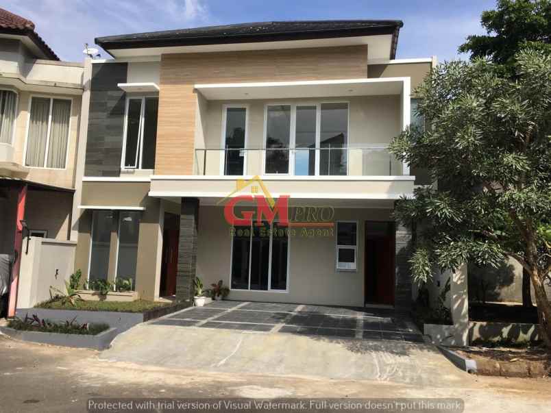 dijual rumah cigadung greenland