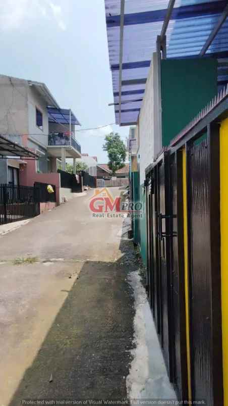 dijual rumah cihanjuang