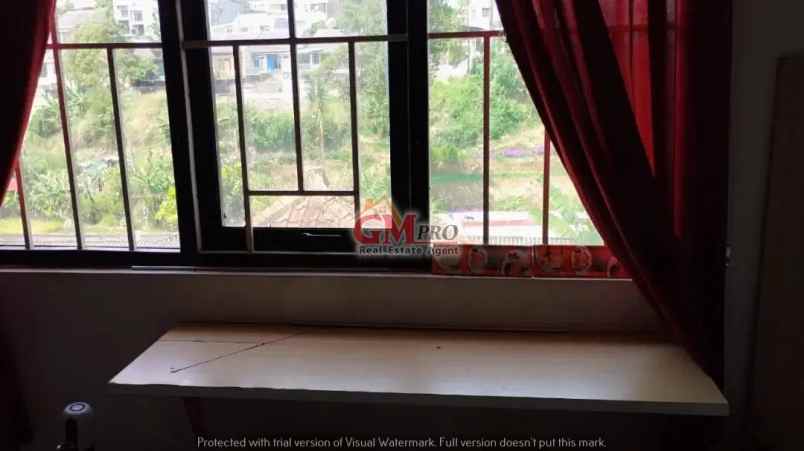 dijual rumah cihanjuang