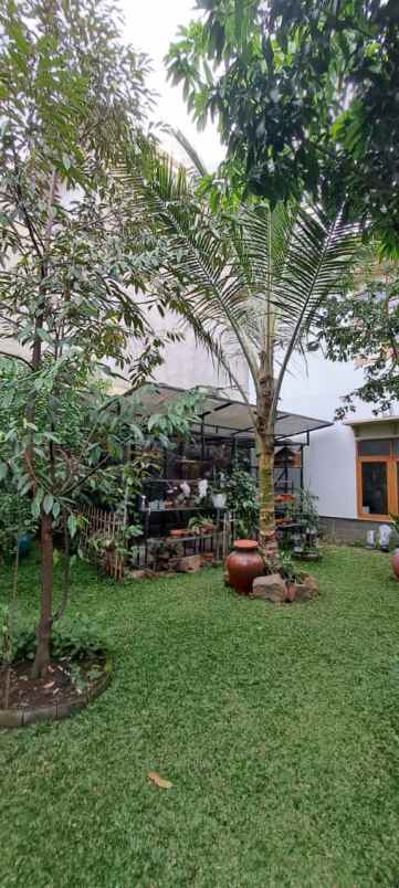 dijual rumah cihanjuang