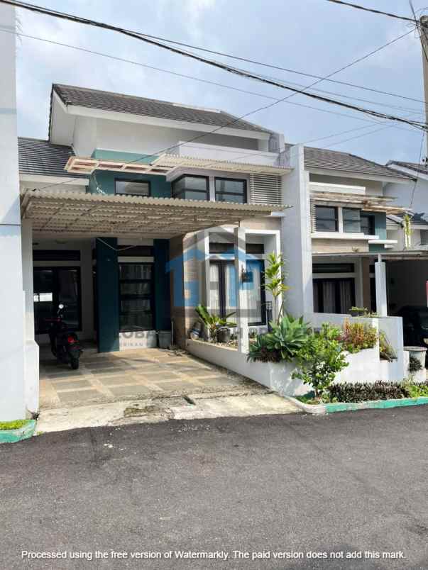 dijual rumah cihanjuang