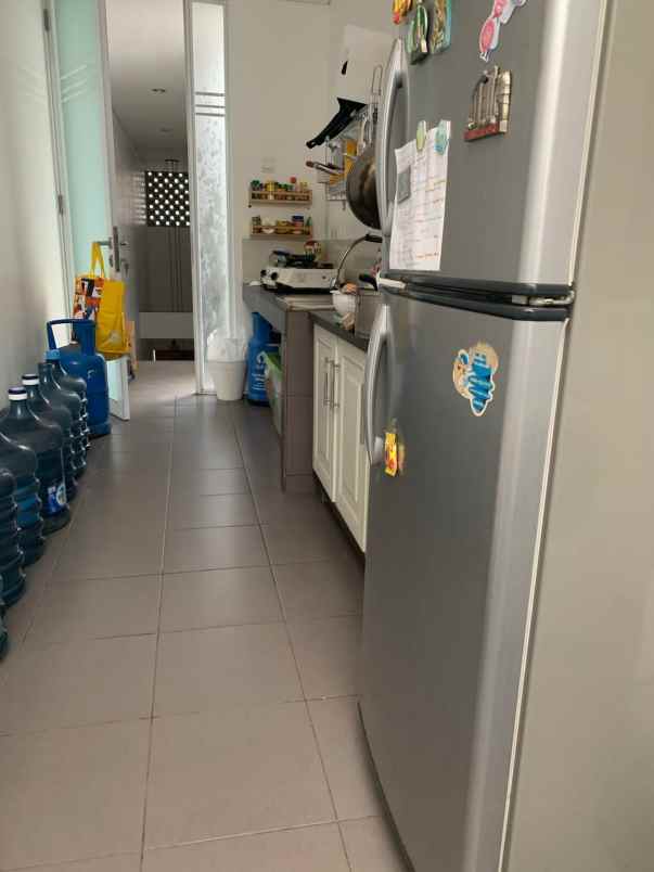 dijual rumah cijagra