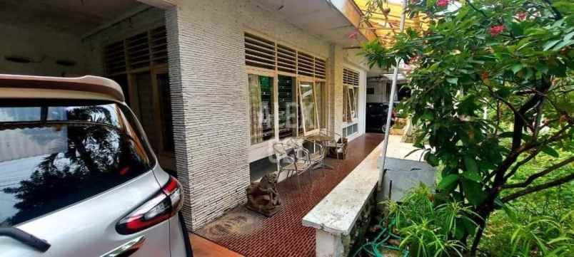 dijual rumah cikini menteng