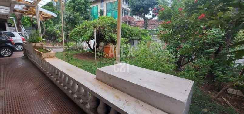 dijual rumah cikini menteng