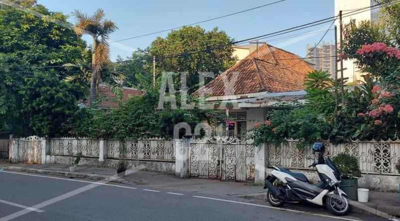 dijual rumah cikini menteng