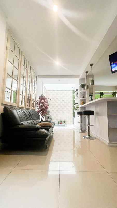 dijual rumah cikutra sukaluyu pahlawan