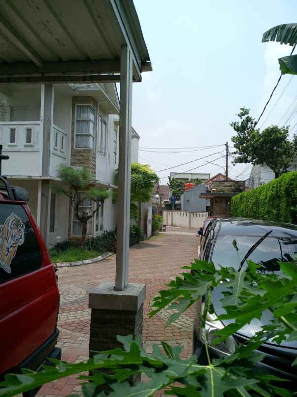 dijual rumah cinangka sawangan depok