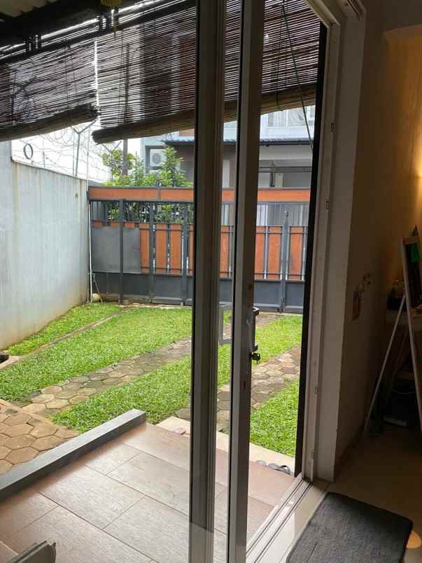 dijual rumah cinere depok kota depok
