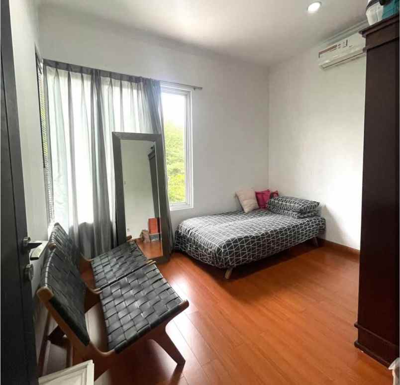 dijual rumah cinere one residence