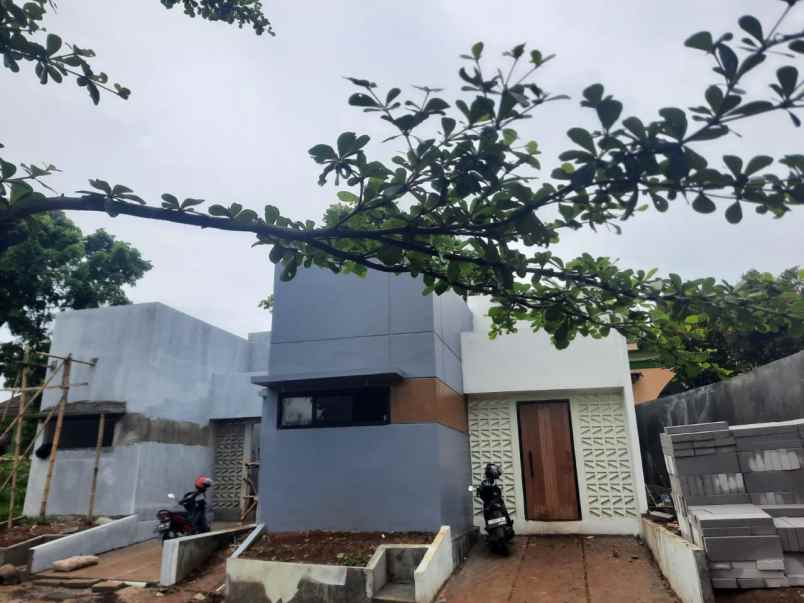 dijual rumah ciomas