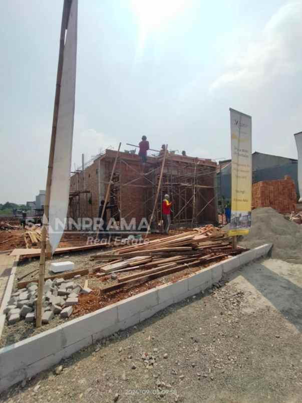 dijual rumah cipayung